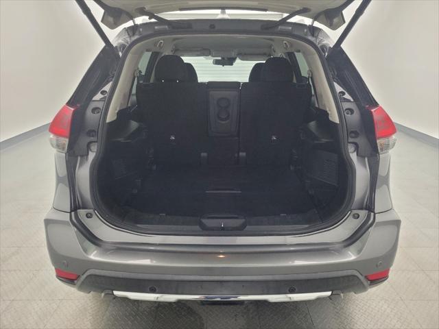 Photo of 2019 Gun Metallic Nissan Rogue