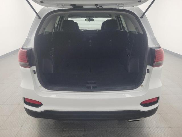 Photo of 2020 Snow White Pearl Kia Sorento