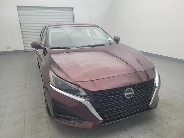 Photo of 2023 Red Nissan Altima