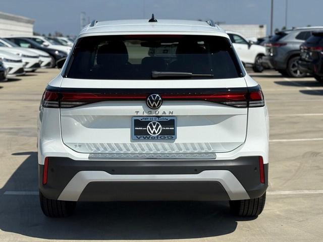 Photo of 2025 Pure White Volkswagen Tiguan