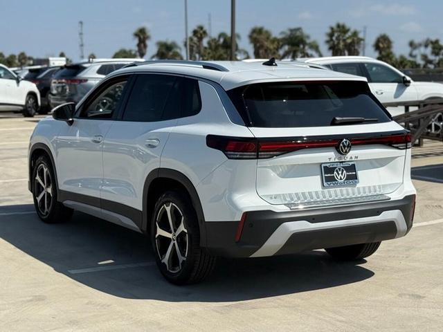 Photo of 2025 Pure White Volkswagen Tiguan