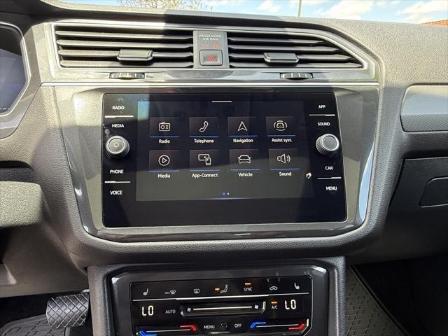 Photo of 2024 Silver Metallic Volkswagen Tiguan