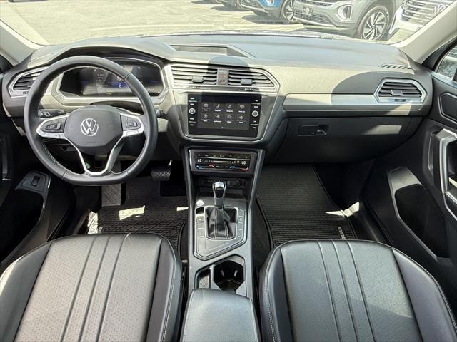 Photo of 2024 Silver Metallic Volkswagen Tiguan