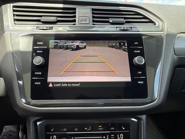 Photo of 2024 Silver Metallic Volkswagen Tiguan