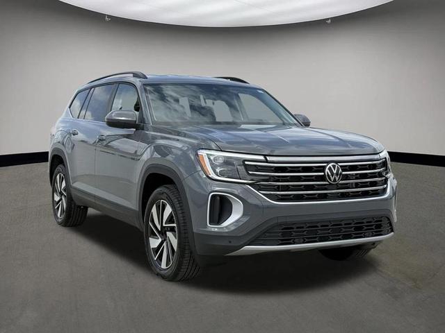 Photo of 2025 Gray Volkswagen Atlas