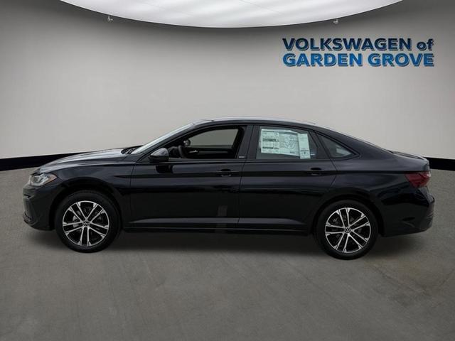 Photo of 2025 Deep Black Pearl Volkswagen Jetta