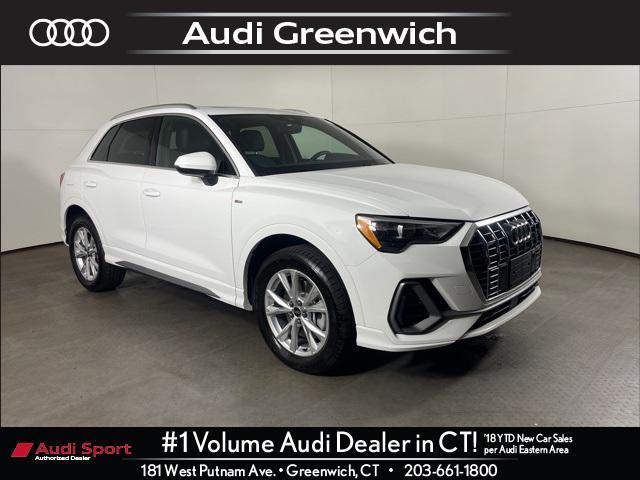 Photo of 2022 Ibis White Audi Q3
