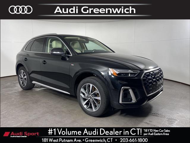 Photo of 2023 Black Metallic Audi Q5