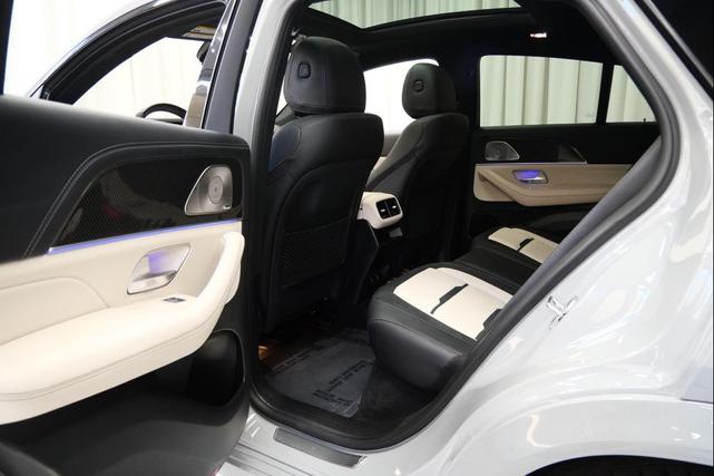 Photo of 2024 MANUFAKTUR Alpine Grey Mercedes-Benz AMG GLE 53