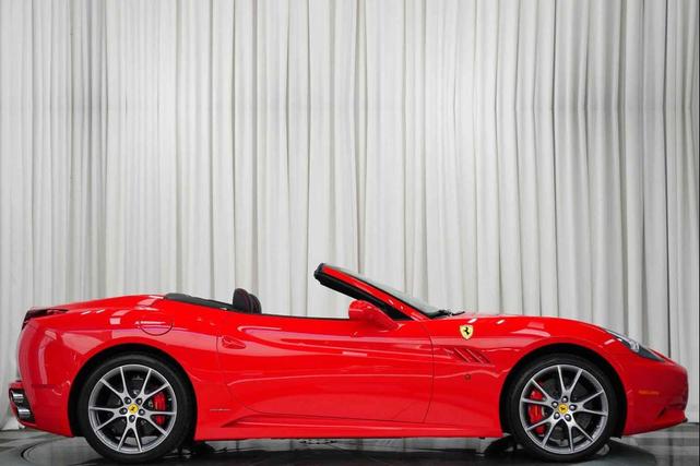 Photo of 2011 Rosso Corsa Ferrari California