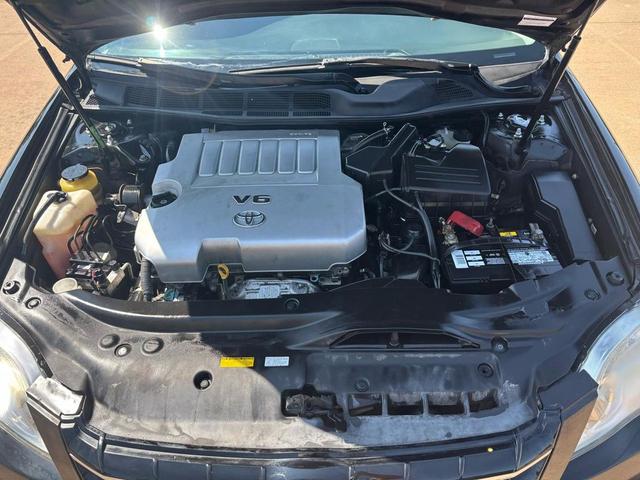 Photo of 2006 Black Toyota Avalon