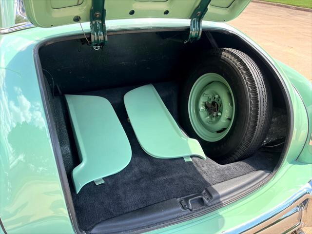 Photo of 1950 Light Green Plymouth DeLuxe