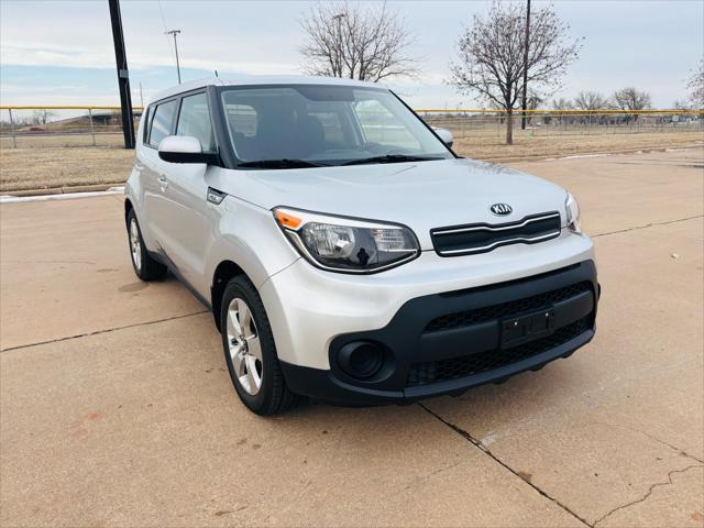 Photo of 2017 Silver Kia Soul