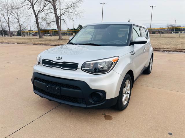 Photo of 2017 Silver Kia Soul