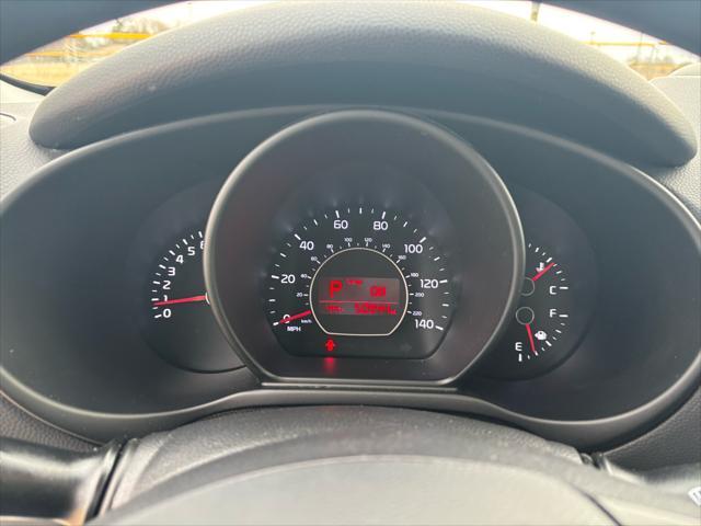 Photo of 2017 Silver Kia Soul