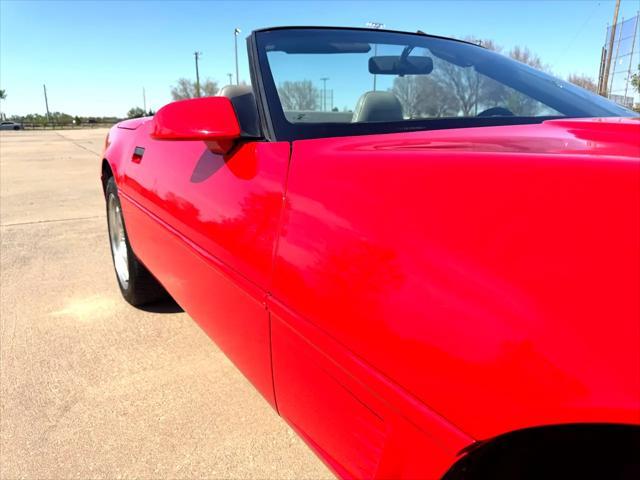 Photo of 1995 Red Chevrolet Corvette