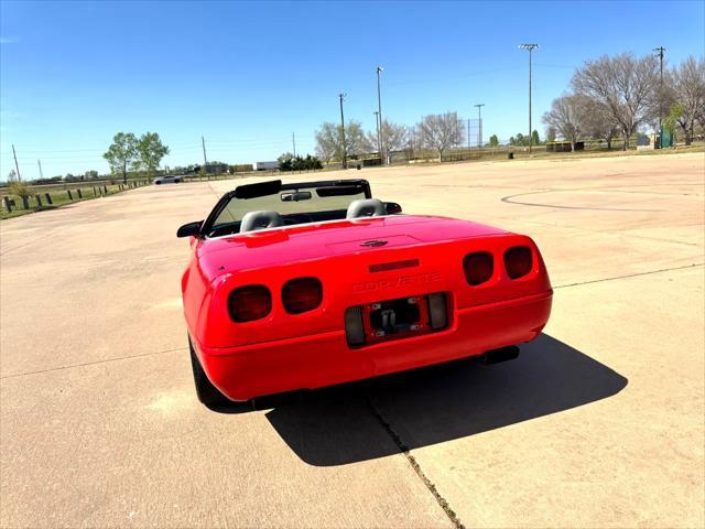 Photo of 1995 Red Chevrolet Corvette