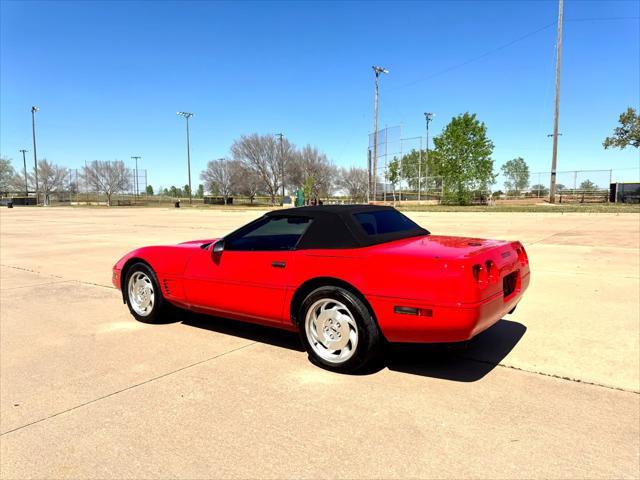 Photo of 1995 Red Chevrolet Corvette