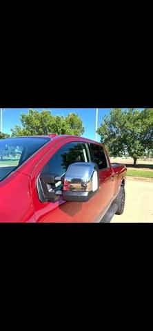Photo of 2016 Maroon Nissan Titan XD