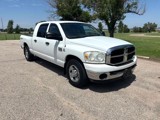 Photo of 2008 White Dodge Ram 2500