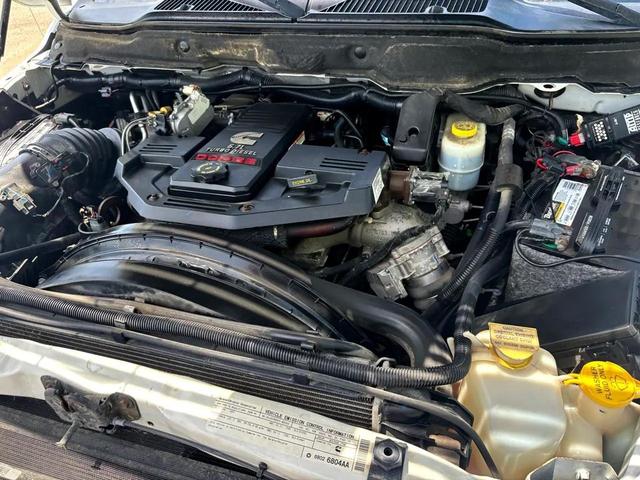 Photo of 2008 White Dodge Ram 2500
