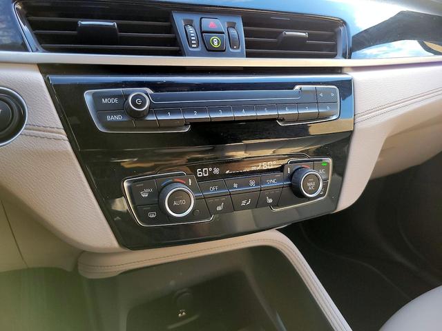 Photo of 2021 Blue BMW X1
