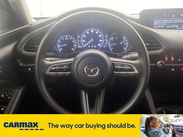 Photo of 2022 Blue Mazda Mazda3
