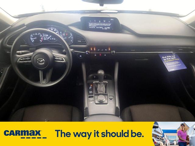 Photo of 2022 Blue Mazda Mazda3
