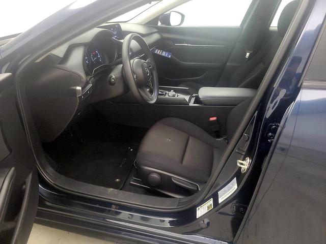 Photo of 2022 Blue Mazda Mazda3