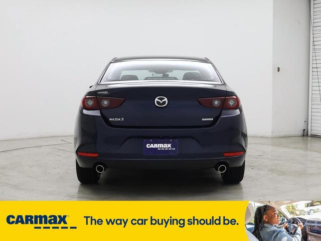Photo of 2022 Blue Mazda Mazda3