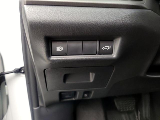Photo of 2024 White Toyota Grand Highlander