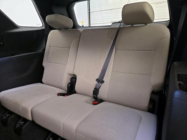 Photo of 2023 White Chevrolet Traverse