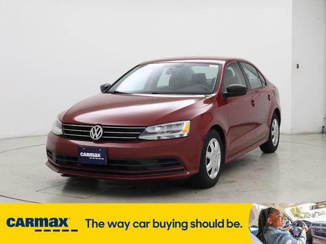 Photo of 2016 Burgundy Volkswagen Jetta