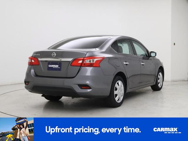 Photo of 2019 Gray Nissan Sentra