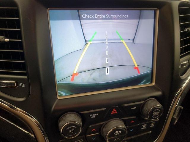 Photo of 2015 Blue Jeep Grand Cherokee