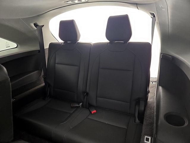 Photo of 2018 Black Acura MDX