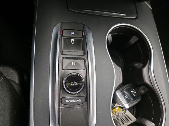 Photo of 2018 Black Acura MDX