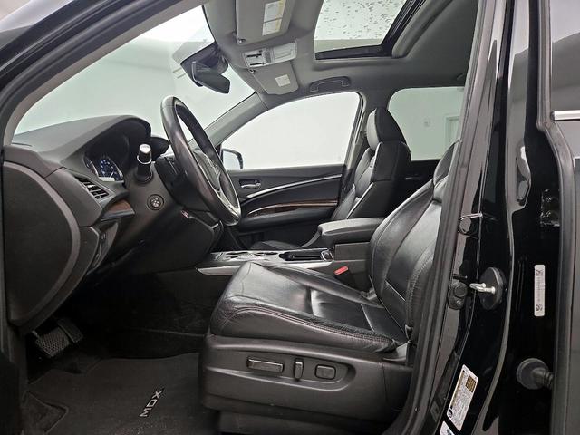Photo of 2018 Black Acura MDX