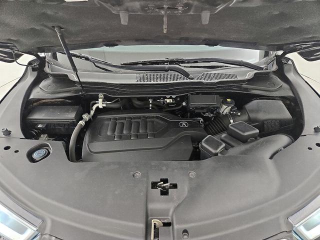 Photo of 2018 Black Acura MDX
