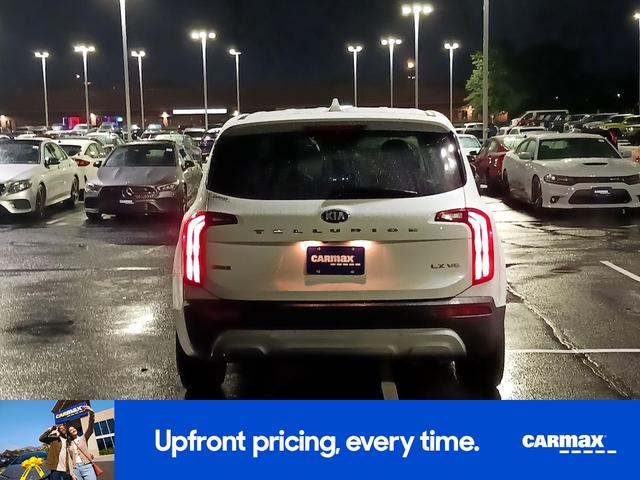 Photo of 2020 White Kia Telluride