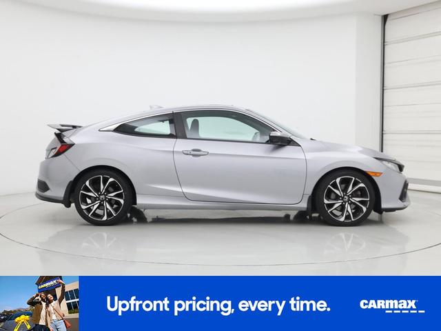 Photo of 2018 Silver Honda Civic