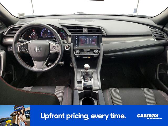 Photo of 2018 Silver Honda Civic