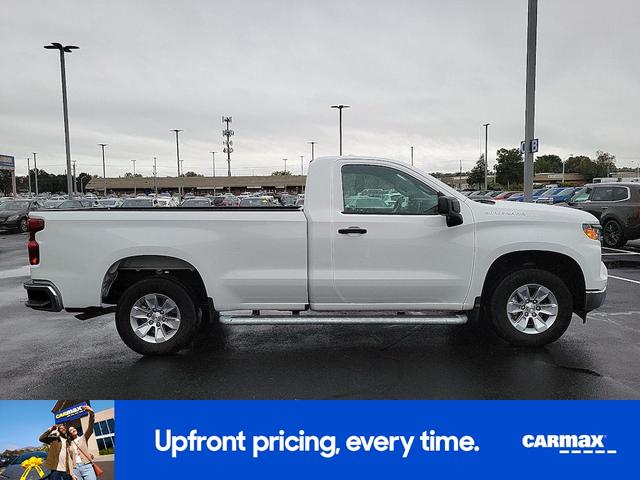 Photo of 2024 White Chevrolet Silverado 1500