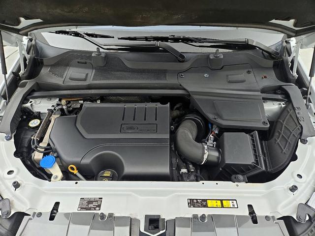 Photo of 2024 White Chevrolet Silverado 1500