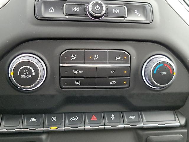 Photo of 2024 White Chevrolet Silverado 1500