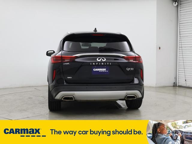 Photo of 2020 Black INFINITI QX50