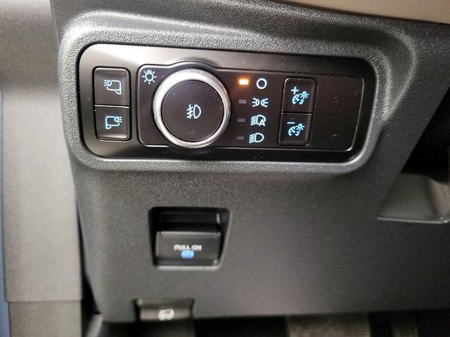 Photo of 2023 Gray Ford Bronco