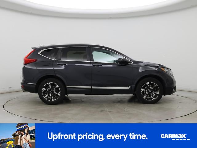 Photo of 2017 Gray Honda CR-V