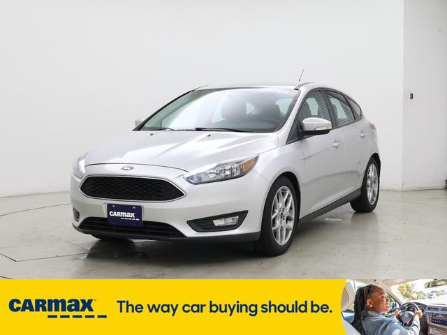 Photo of 2015 Silver Ford Focus