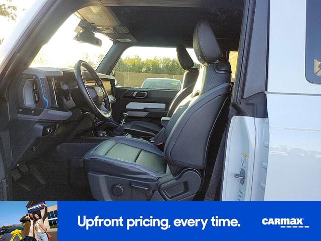 Photo of 2023 White Ford Bronco